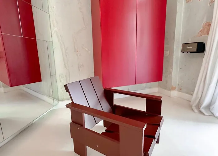 Appartement Trilogy Experimental *